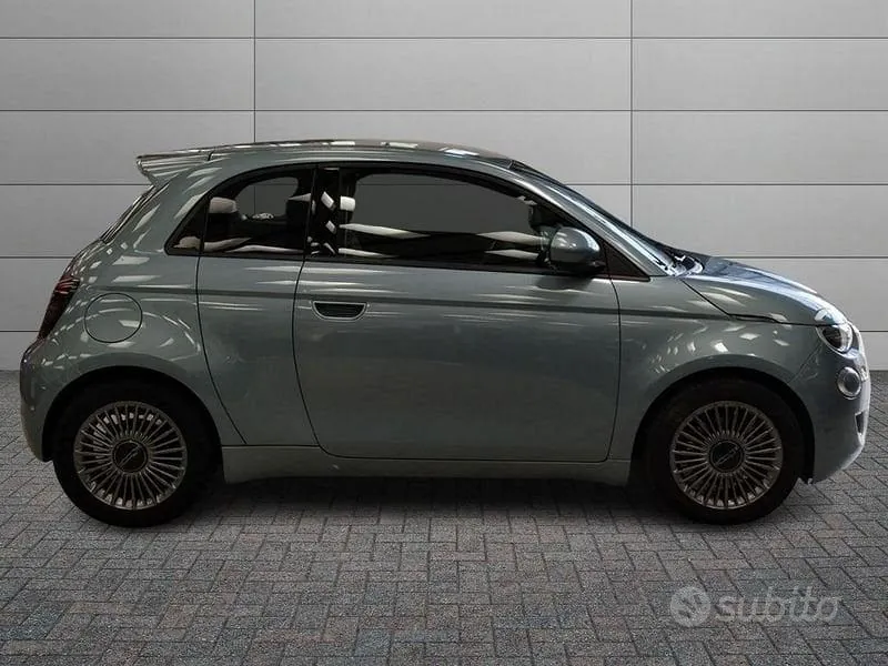 Fiat 500 2022 photo 3