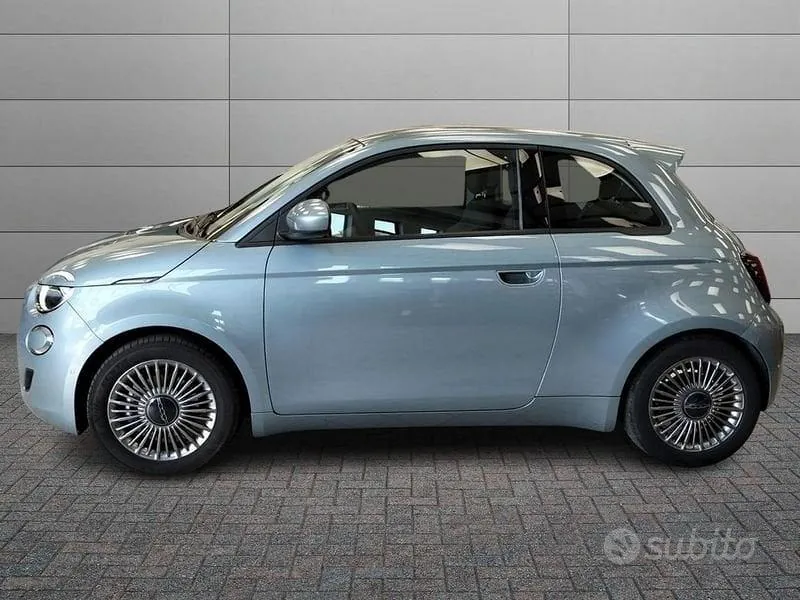 Fiat 500 2022 photo 2