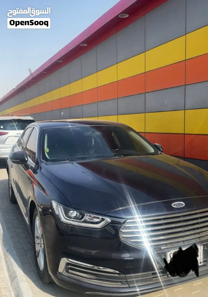 Ford Taurus