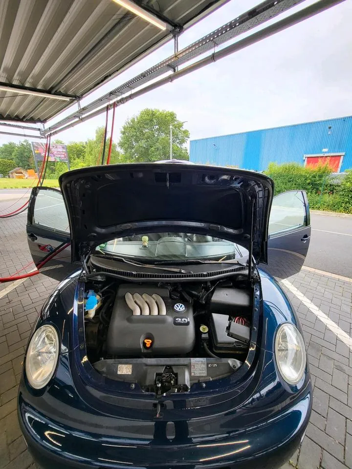 Volkswagen New Beetle
