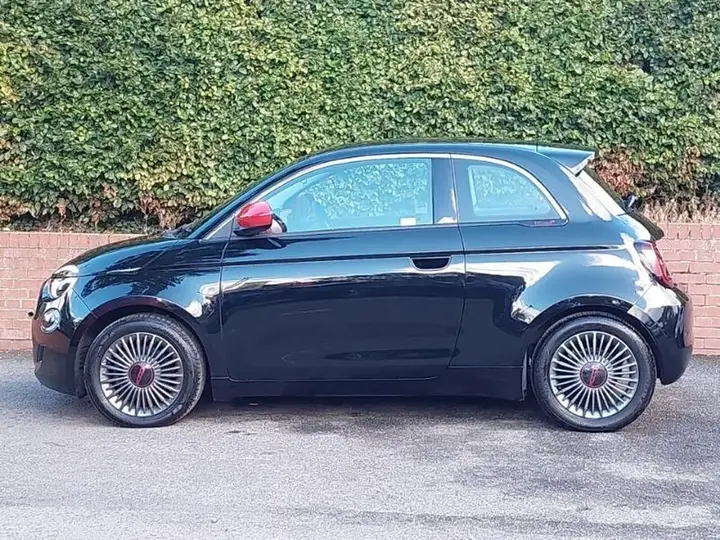 Fiat 500E 2022 photo 4