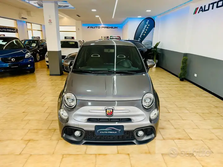 Abarth 595 2017 photo 2