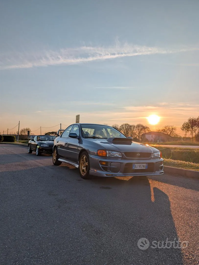 Subaru Impreza 2000 photo 4