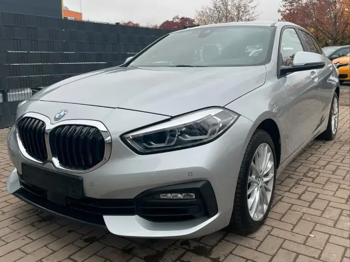 BMW 118I