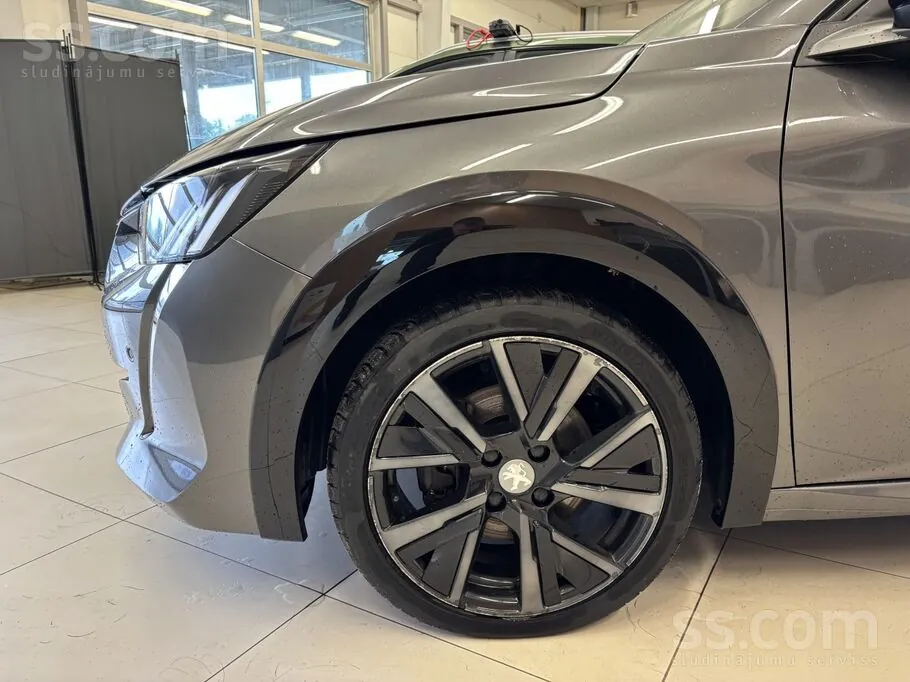 Peugeot 208 2023 photo 5