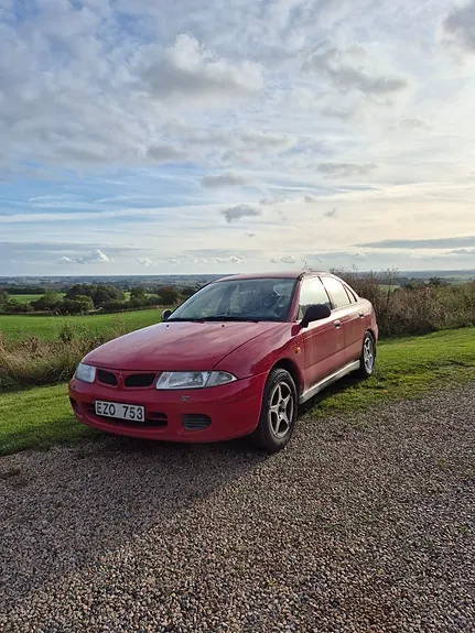 Mitsubishi Carisma
