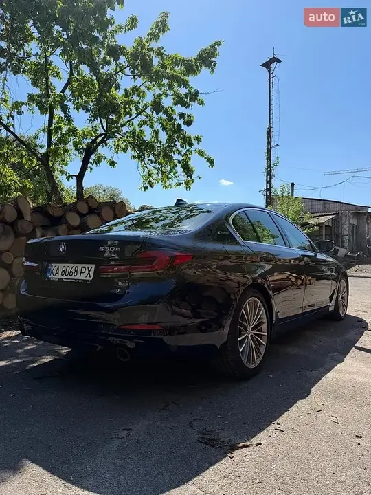 BMW 5 Series 2018 photo 5