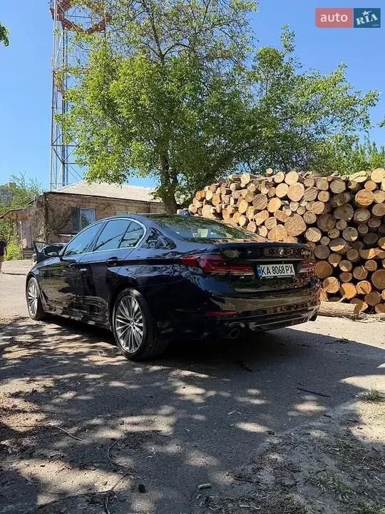 BMW 5 Series 2018 photo 4
