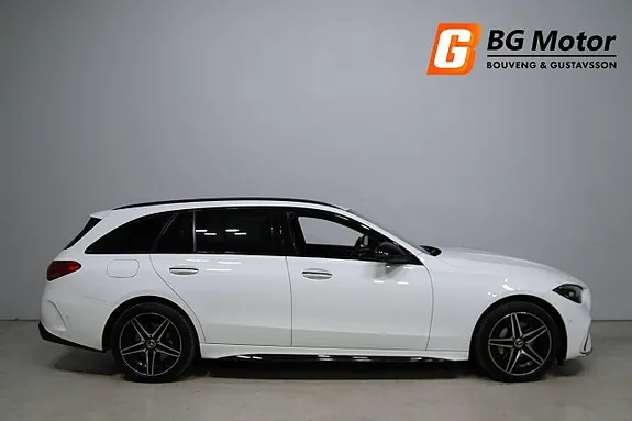 Mercedes-Benz C300 2023 photo 4