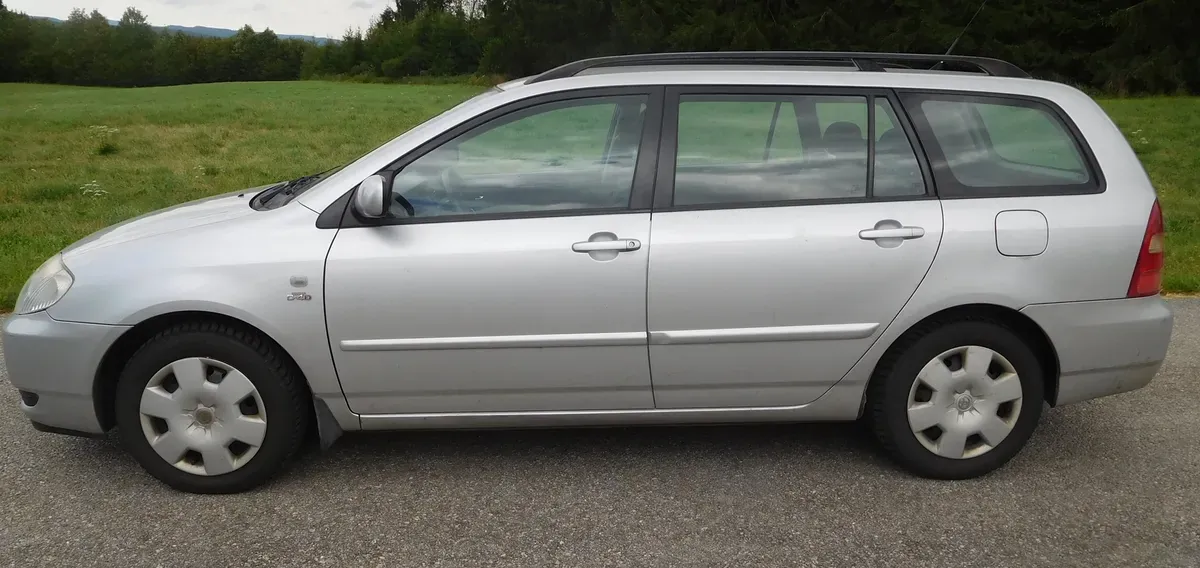 Toyota Corolla 2004 photo 2