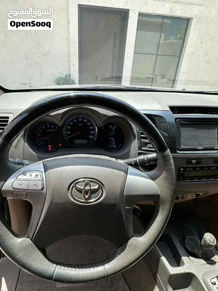 Toyota Fortuner 2013 photo 3