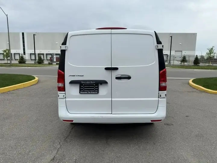Mercedes-Benz Metris Van 2019 photo 4