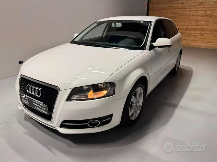 Audi A3 2011 photo 3