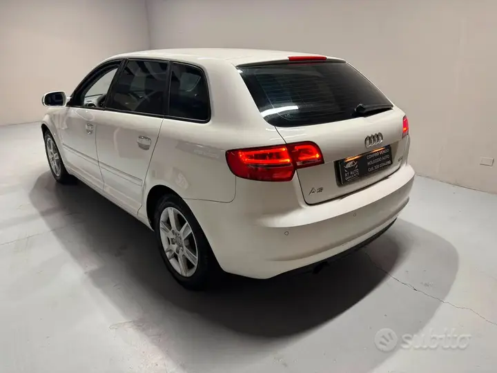 Audi A3 2011 photo 5