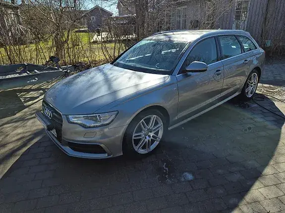 Audi A6 2013 photo 2