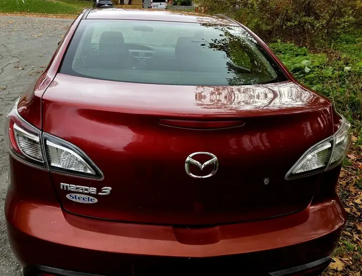 Mazda 3 2010 photo 4