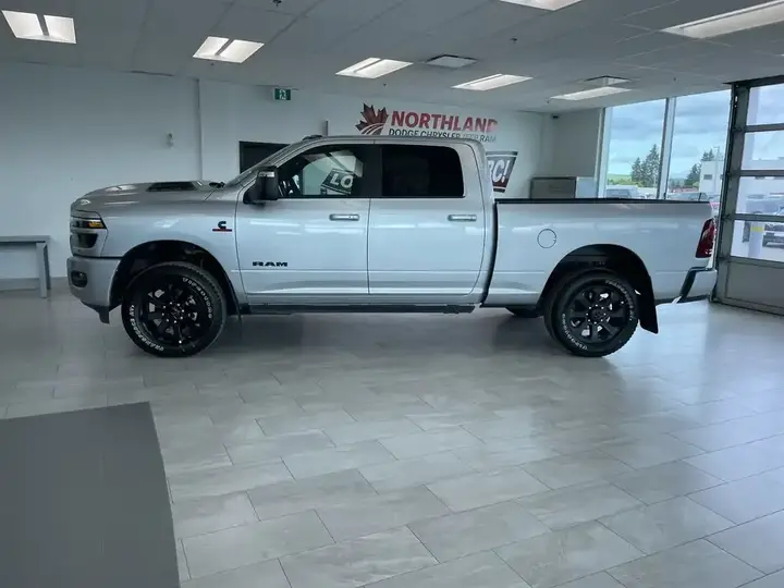 Ram 3500 2026 photo 2