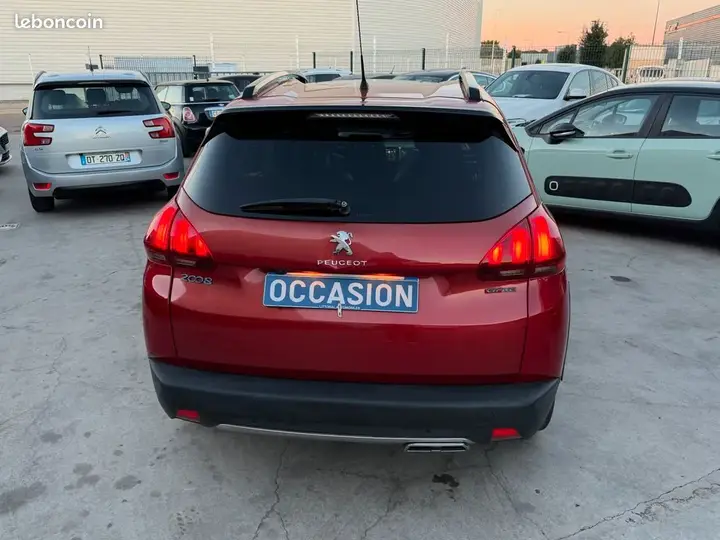 Peugeot 2008 2017 photo 5