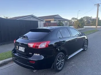 Mitsubishi Lancer 2017 photo 4
