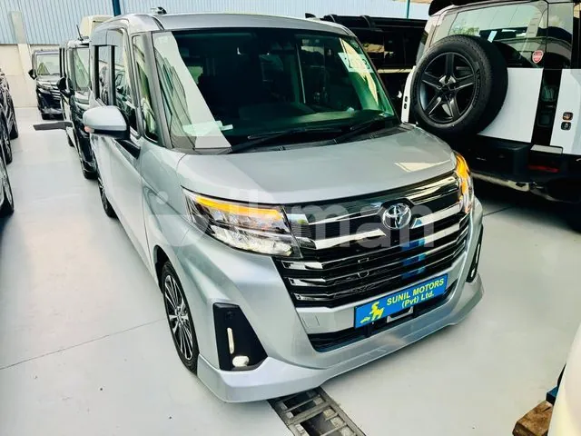 Toyota Roomy 2023 photo 3