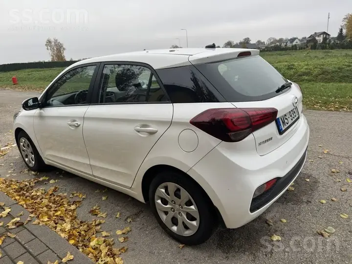 Hyundai I20 2021 photo 2