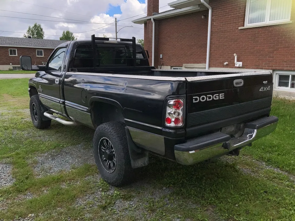 Dodge Ram 2500 1999 photo 4