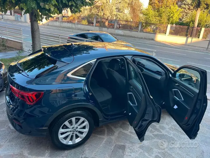 Audi Q3 2020 photo 5
