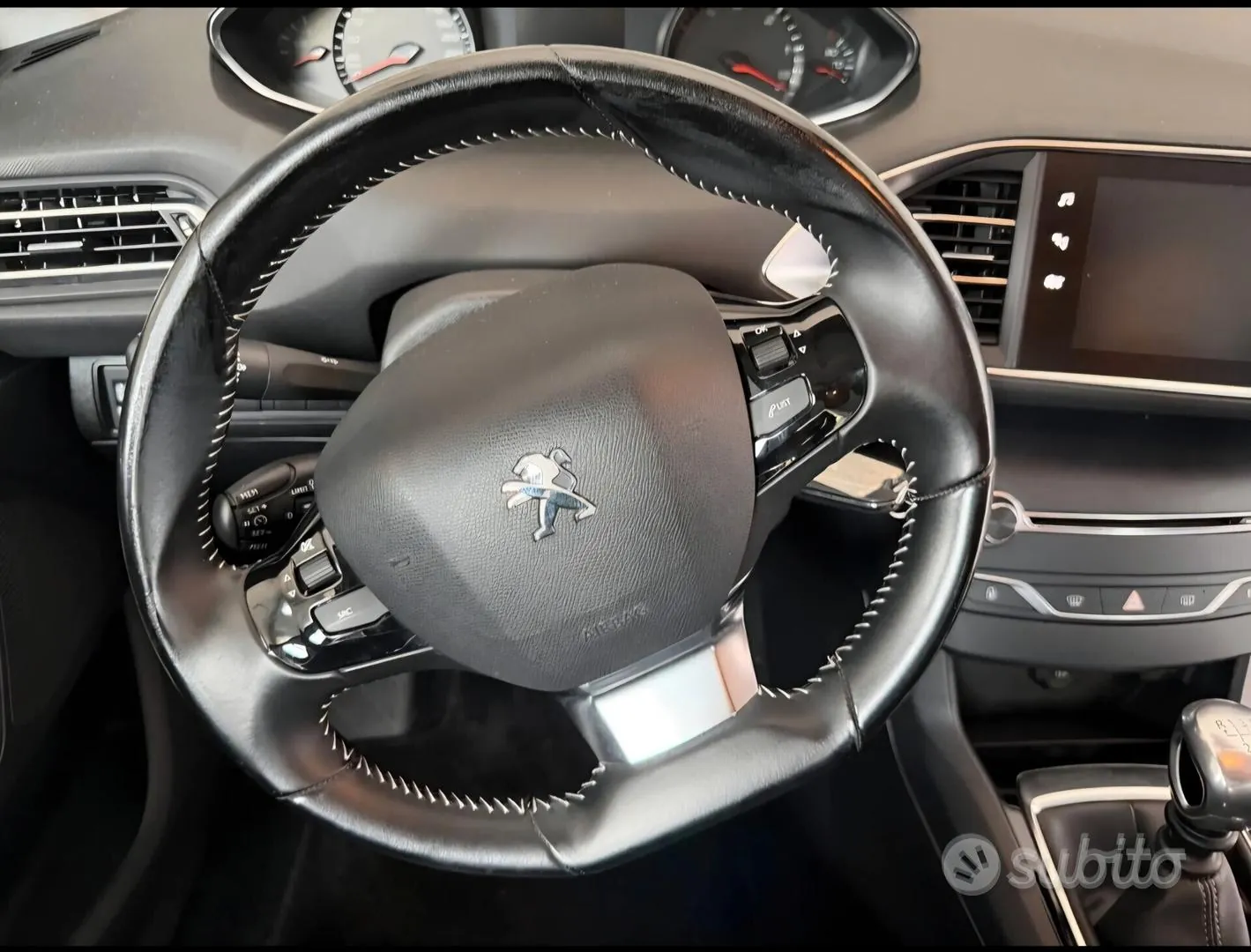 Peugeot 308 2018 photo 5
