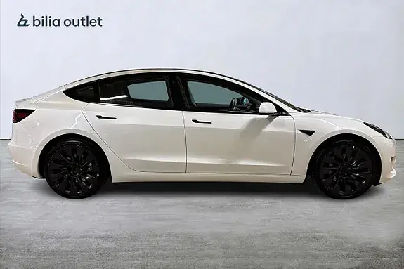 Tesla Model 3 2022 photo 5