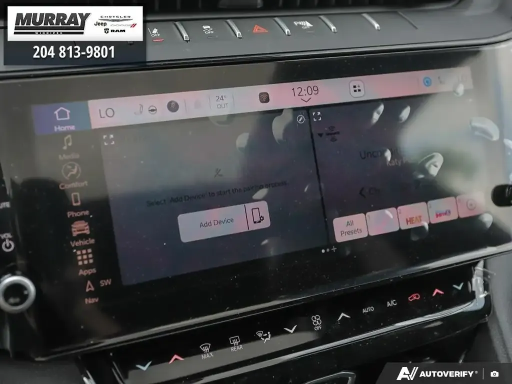 Jeep Grand Cherokee 2026 photo 4