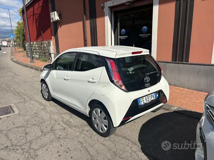 Toyota Aygo 2016 photo 3