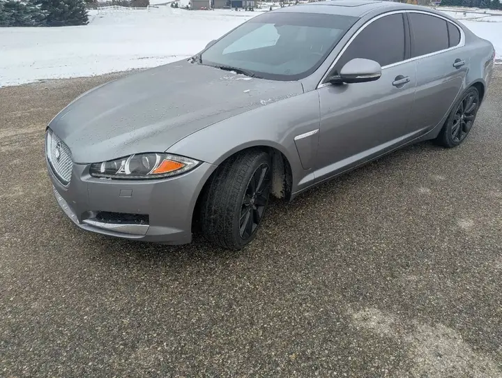 Jaguar Xf