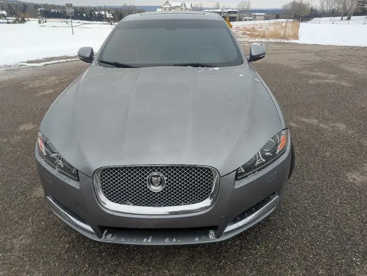 Jaguar Xf 2013 photo 4