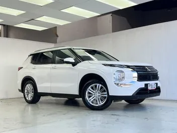 Mitsubishi Outlander 2023 photo 5