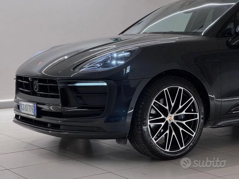 Porsche Macan 2024 photo 3