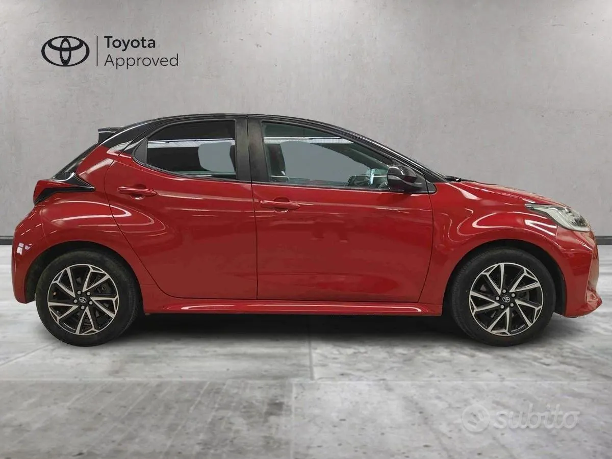 Toyota Yaris 2022 photo 4