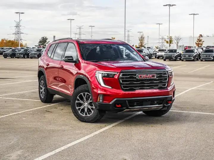 GMC Acadia 2027 photo 2