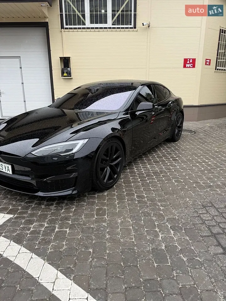Tesla Model S 2022 photo 2