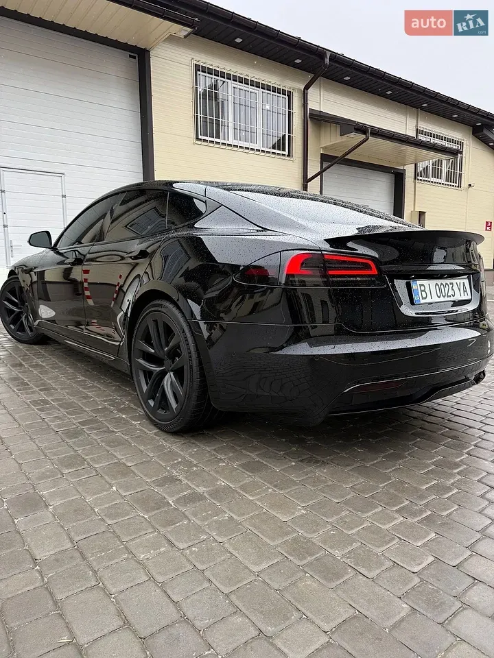 Tesla Model S