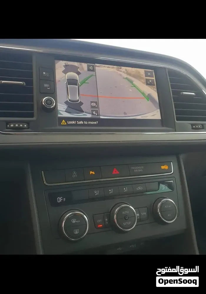 Seat Leon 2019 photo 2
