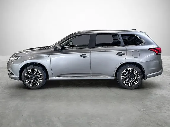 Mitsubishi Outlander 2017 photo 2