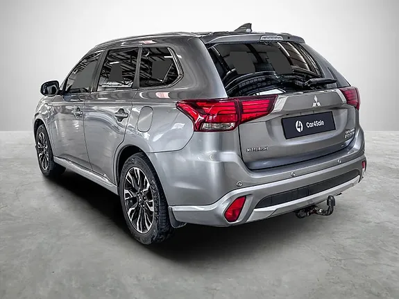 Mitsubishi Outlander 2017 photo 3