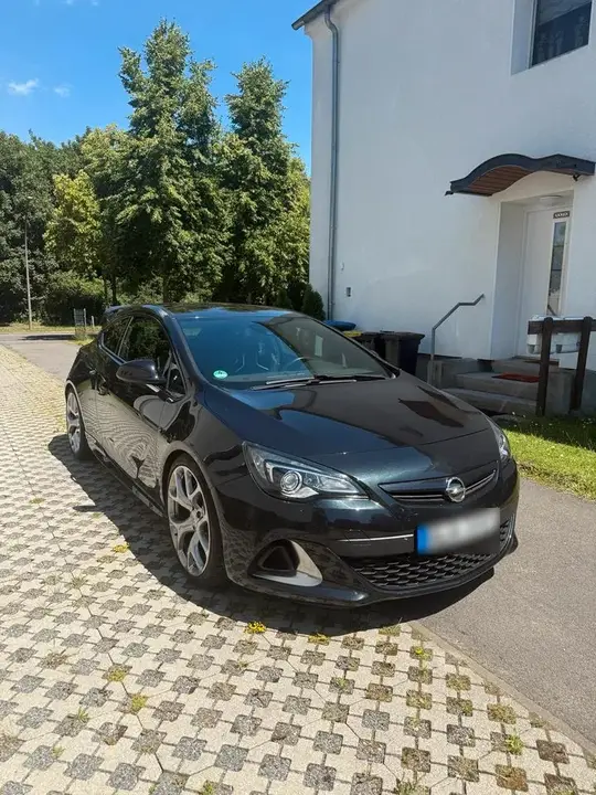 Opel Astra J