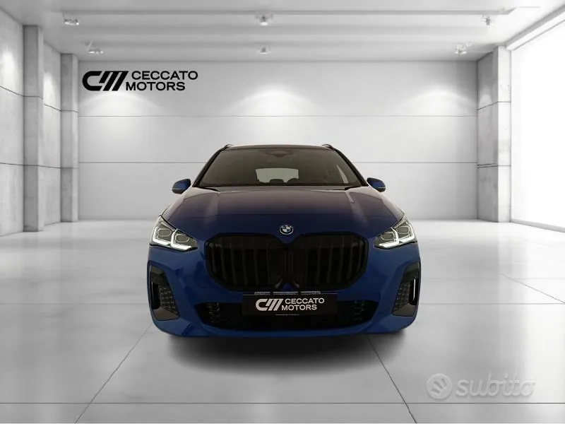 BMW 2 Series Active Tourer 2026 photo 2