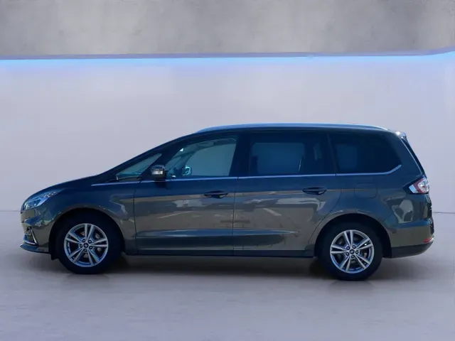 Ford Galaxy 2022 photo 2