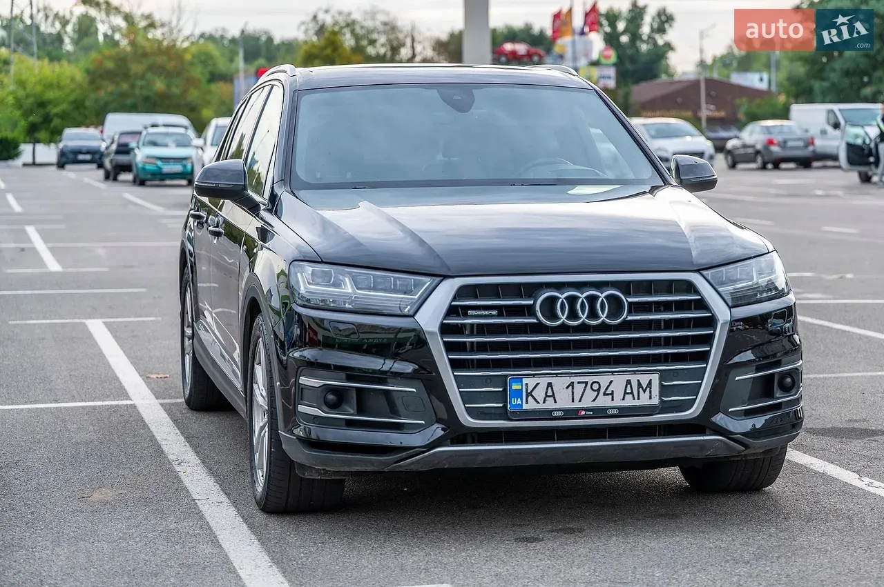 Audi Q7 2016 photo 3
