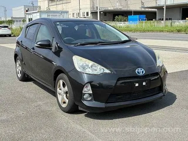 Toyota Aqua S