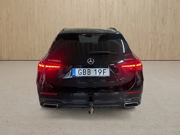 Mercedes-Benz C 220 2023 photo 4