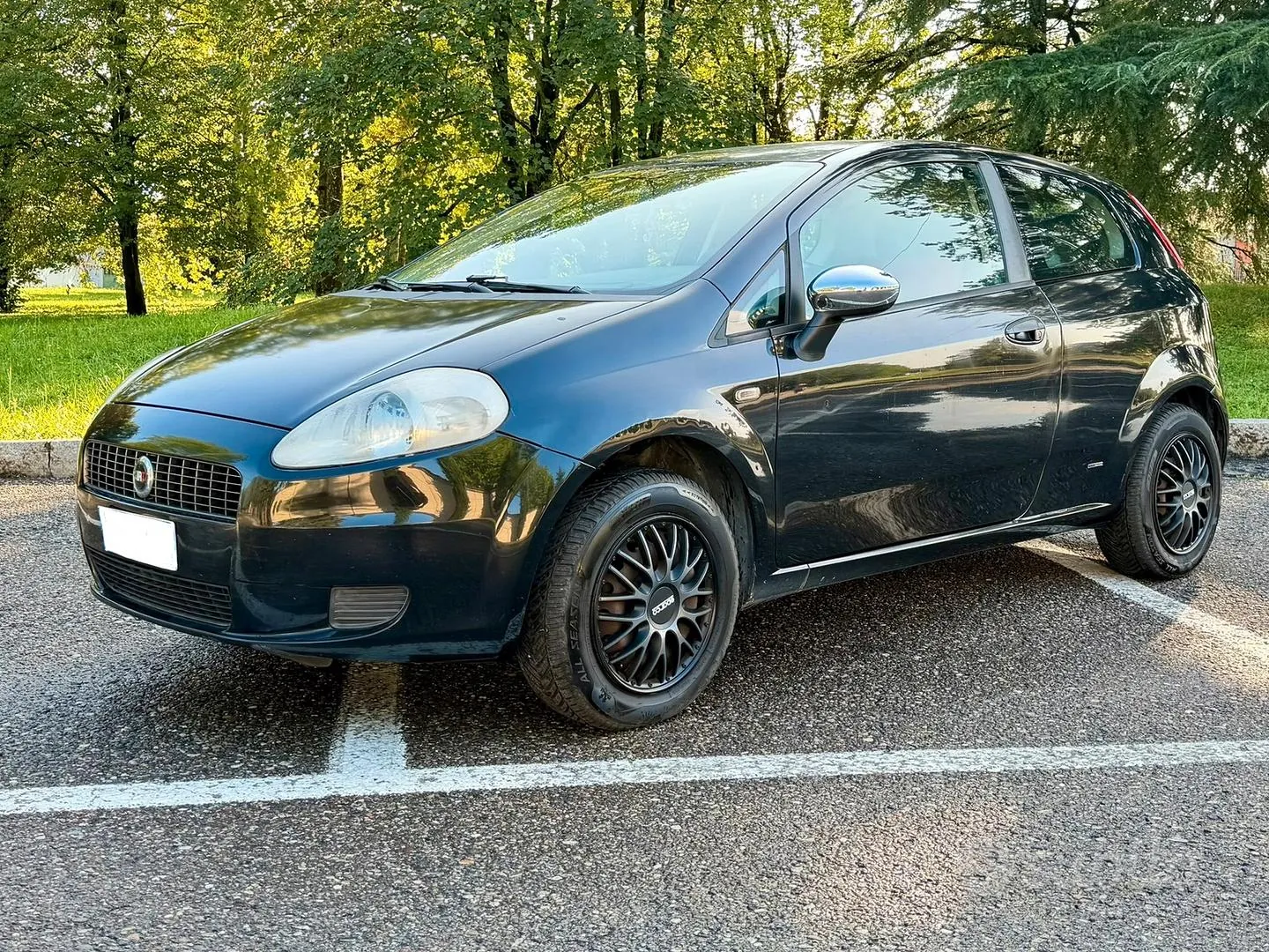 Fiat Grande Punto 2006 photo 3