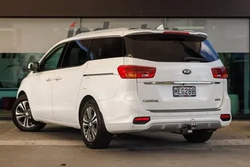Kia Carnival 2019 photo 3